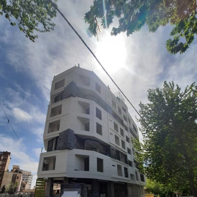 مجتمع مسکونی داینستی نیاوران